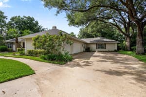 1947 BROADLEAF COURT, WINDERMERE, FL 34786 Sold 09/03/25