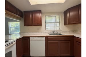 1000 SEMORAN BOULEVARD, WINTER PARK, FL 32792 - MLS#MFRO6312697