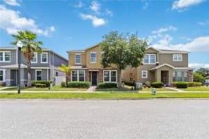 5217 CREEKSIDE PARK AVENUE, ORLANDO, FL 32811 - MLS#MFRO6312731