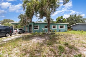 240 W Grossenbacher Dr, APOPKA
