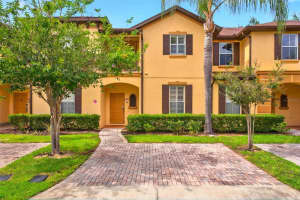 3725 CALABRIA AVE, DAVENPORT, FL 33897 - MLS#MFRO6312966