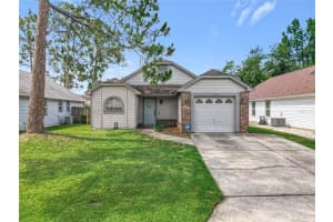 141 Edgewater Cir, SANFORD
