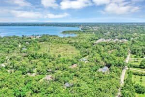 914 ELYSIUM BOULEVARD, MOUNT DORA, FL 32757 - MLS#MFRO6313174