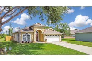 608 ASHWELL COURT, DEBARY, FL 32713 Sold 09/30/25