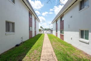 303 RIDGE BOULEVARD, DAYTONA BEACH, FL 32119 - MLS#MFRO6313521