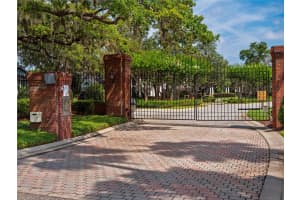 2880 OLD CASTLE DRIVE, WINTER PARK, FL 32792 Sold 09/30/25
