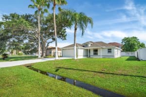 340 EDGEWOOD COURT, KISSIMMEE, FL 34759 Sold 08/05/25