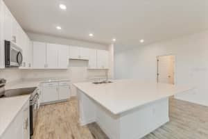 2500 RAGHAV TRAIL CIRCLE, TAVARES, FL 32778 Sold 10/23/25