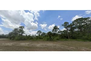 8001 ROLLING CIRCLE, LABELLE, FL 33935 - MLS#MFRO6313863