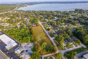 N TEXAS AVE, TAVARES, FL 32778 Sold 10/06/25