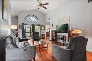 189 LAKESIDE CIRCLE, SANFORD, FL 32773 - MLS#MFRO6313942