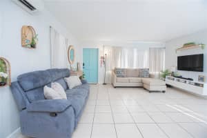 624 CARDINAL STREET, OCOEE, FL 34761 Sold 06/25/25