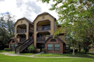 380 LAKE ONTARIO COURT, ALTAMONTE SPRINGS, FL 32701 Sold 09/26/25