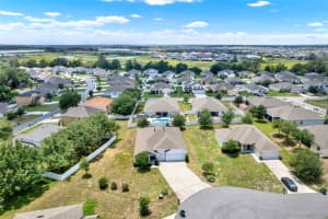 804 GLEN CREEK COURT, FRUITLAND PARK, FL 34731 Sold 08/27/25