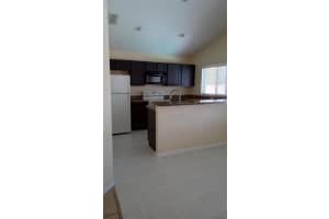 602 HILLCREST DRIVE, DAVENPORT, FL 33897 - MLS#MFRO6314274