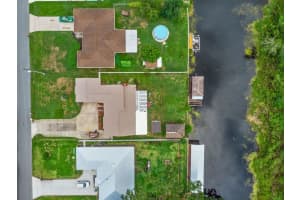 27714 LOIS DRIVE, TAVARES, FL 32778 Sold 08/19/25