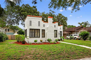 2021 UNIVERSITY DRIVE, ORLANDO, FL 32804 Sold 06/30/25
