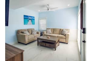 215 MEDALLION BOULEVARD, MADEIRA BEACH, FL 33708 - MLS#MFRO6314450