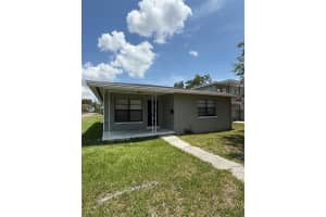 845 18TH AVENUE, ST PETERSBURG, FL 33705 - MLS#MFRO6314464