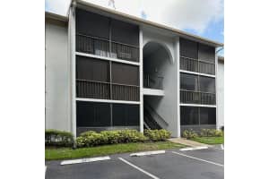8211 SUN SPRING CIRCLE, ORLANDO, FL 32825 Sold 08/11/25