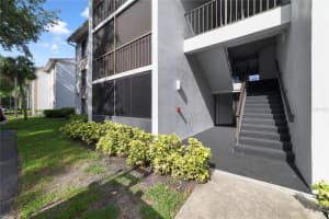8211 SUN SPRING CIRCLE, ORLANDO, FL 32825 Sold 08/11/25