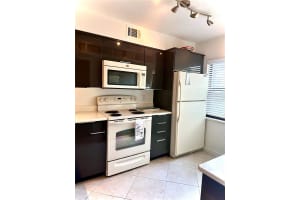 3207 WESTRIDGE BOULEVARD, ORLANDO, FL 32822 Sold 07/03/25