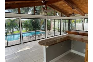 2615 CRYSTAL LAKE DRIVE, ORLANDO, FL 32806 - MLS#MFRO6314692