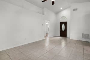 142 STONEGATE PASS, DAVENPORT, FL 33897 - MLS#MFRO6314755