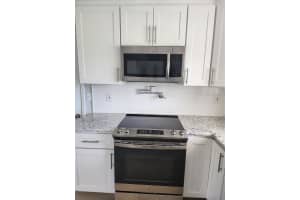 5325 COCOA COURT, CAPE CORAL, FL 33904 - MLS#MFRO6314952