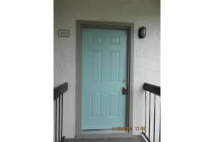2002 CASCADES BOULEVARD, KISSIMMEE, FL 34741 - MLS#MFRO6314968