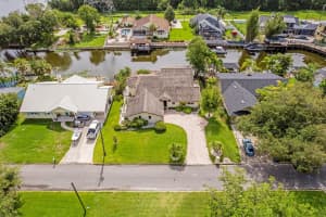 1721 Perch Ln, SANFORD