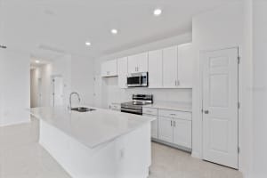 196 DUCKWEED AVENUE, FRUITLAND PARK, FL 34731 Sold 10/21/25