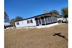 925 BEECHWOOD AVENUE, LADY LAKE, FL 32159 - MLS#MFRO6315034