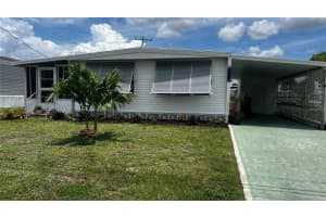 1423 Flamingo Dr, ENGLEWOOD