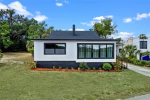 209 N 14th St, LEESBURG