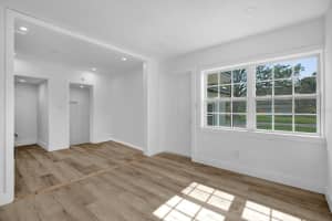 906 KENSINGTON DRIVE, ORLANDO, FL 32808 - MLS#MFRO6315225