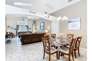 512 VIOLA DR, DAVENPORT, FL 33837 - MLS#MFRO6315234