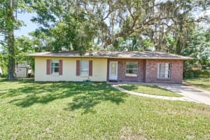 881 Cedar Cir, TAVARES