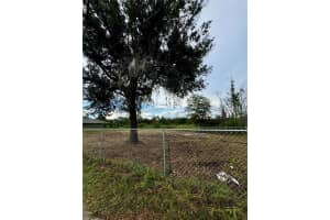 2713 NEWMARK DRIVE, DELTONA, FL 32738 - MLS#MFRO6315408