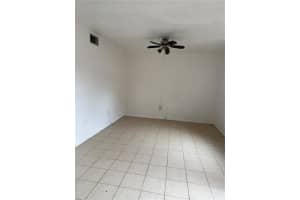 914 8TH AVENUE, GAINESVILLE, FL 32601 Sold 07/09/25