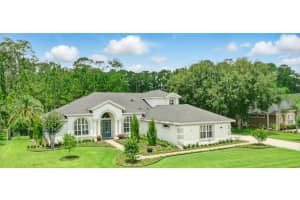 2908 LEE SHORE LOOP, ORLANDO, FL 32820 Sold 08/07/25