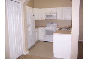 16131 OLD ASH LOOP, ORLANDO, FL 32828 - MLS#MFRO6315709