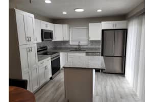 8114 OAK TRACE WAY, TAMPA, FL 33634 Sold 07/30/25