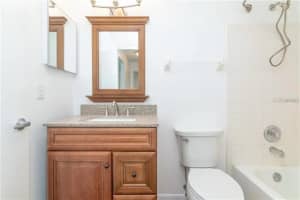 123 EDGEWATER CIR, SANFORD, FL 32773 Sold 07/15/25