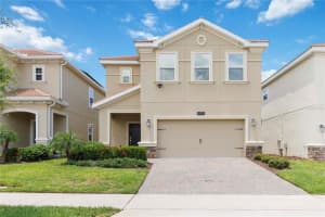 8975 Fluffy Lie Ct, DAVENPORT