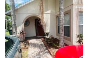 807 KNIGHTSBRIDGE CIRCLE, DAVENPORT, FL 33896 Sold 08/07/25