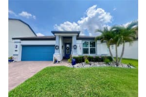 2390 STANDING ROCK CIRCLE, OAKLAND, FL 34787 Sold 08/20/25
