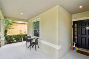 2409 MARTINS RUN, TAVARES, FL 32778 Sold 08/08/25