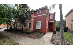 720 Las Fuentes Dr, KISSIMMEE