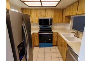 1122 MONTROSE PLACE, DUNEDIN, FL 34698 Sold 12/01/25